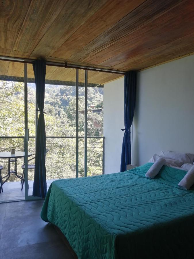 Pistacho Hostel Минка Екстериор снимка