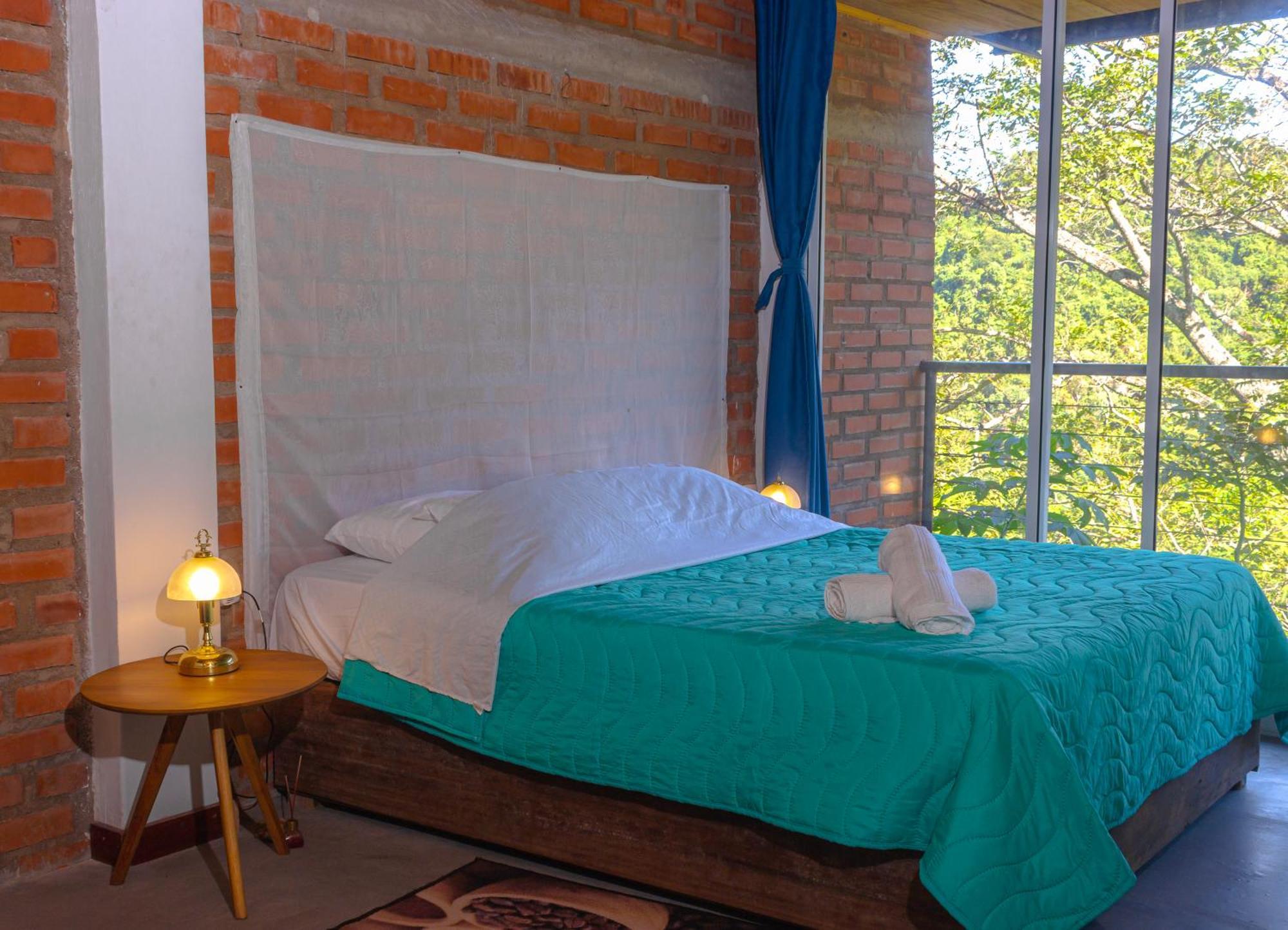 Pistacho Hostel Минка Екстериор снимка