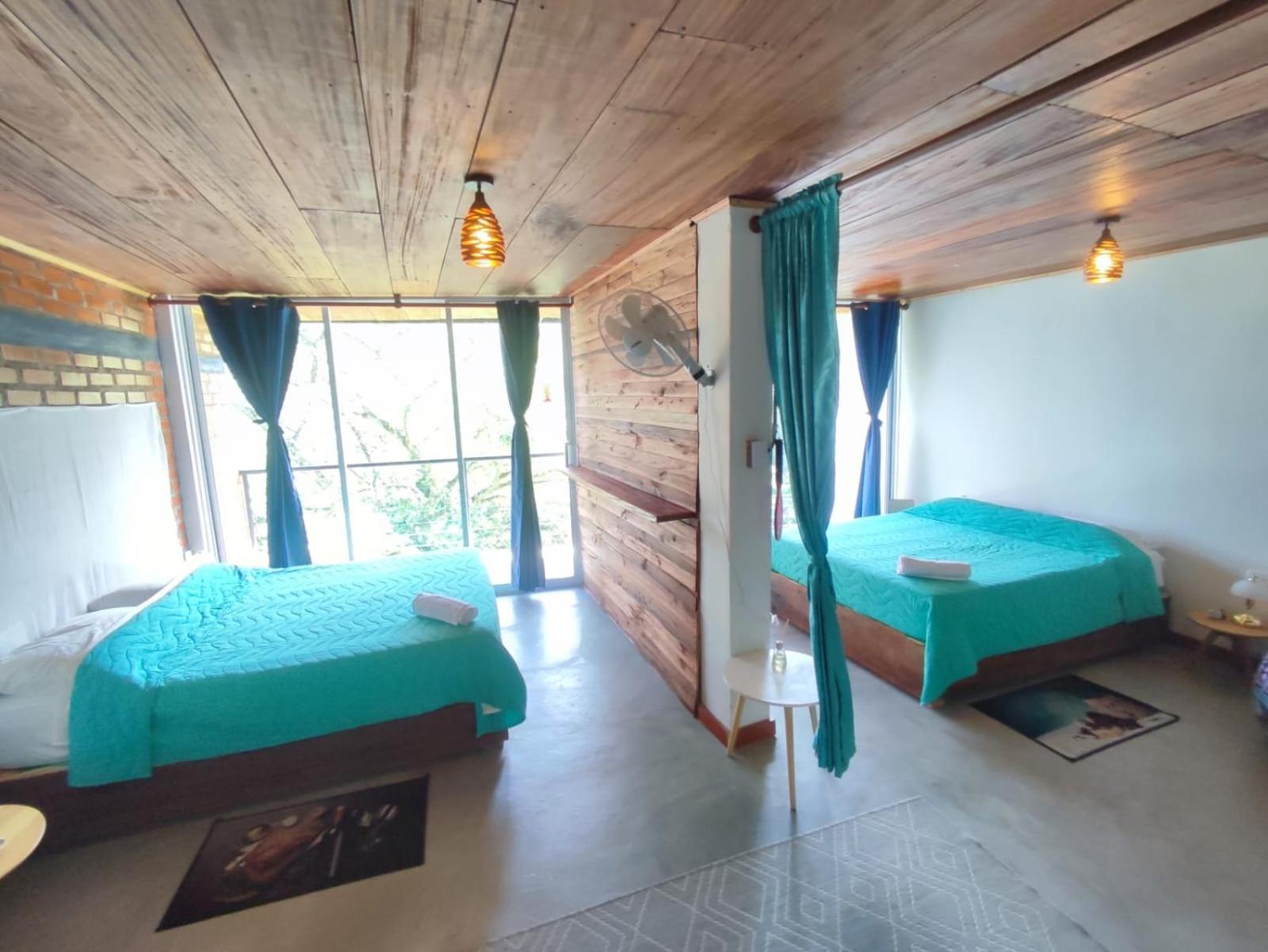 Pistacho Hostel Минка Екстериор снимка
